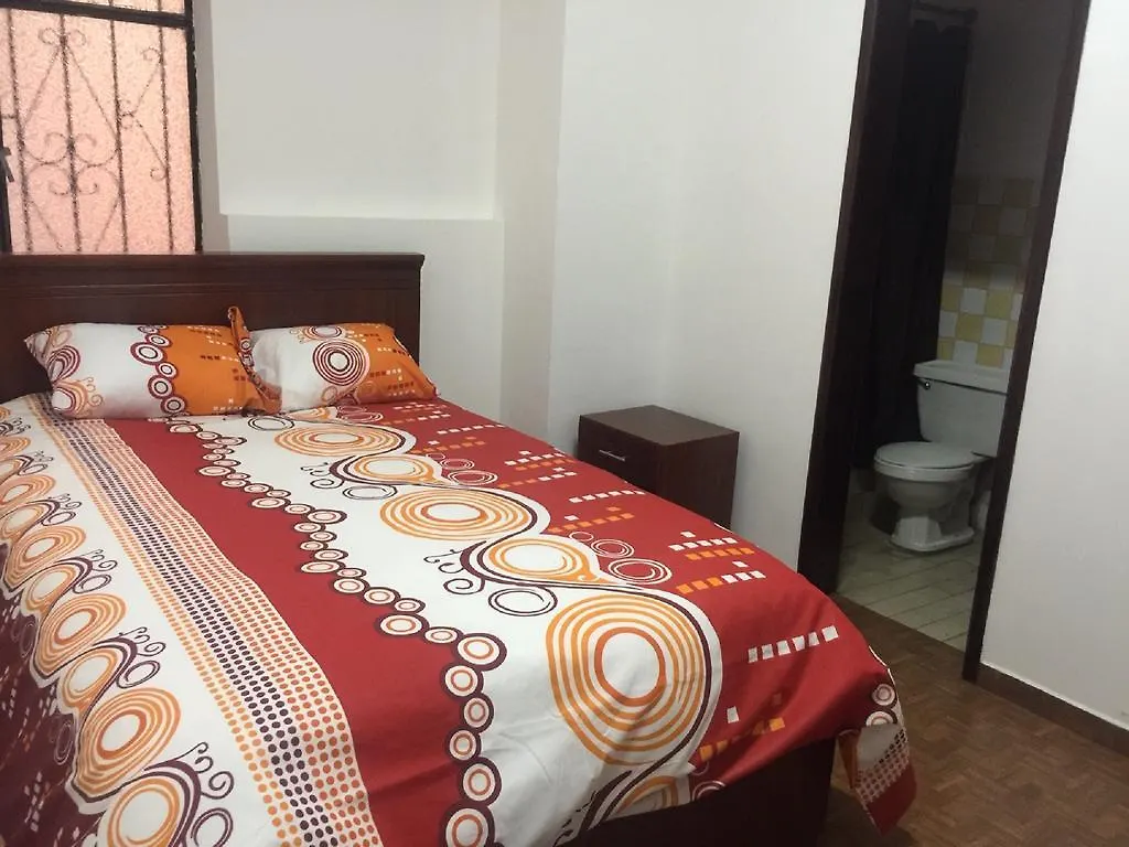 Hostal Liz Quito Konukevi