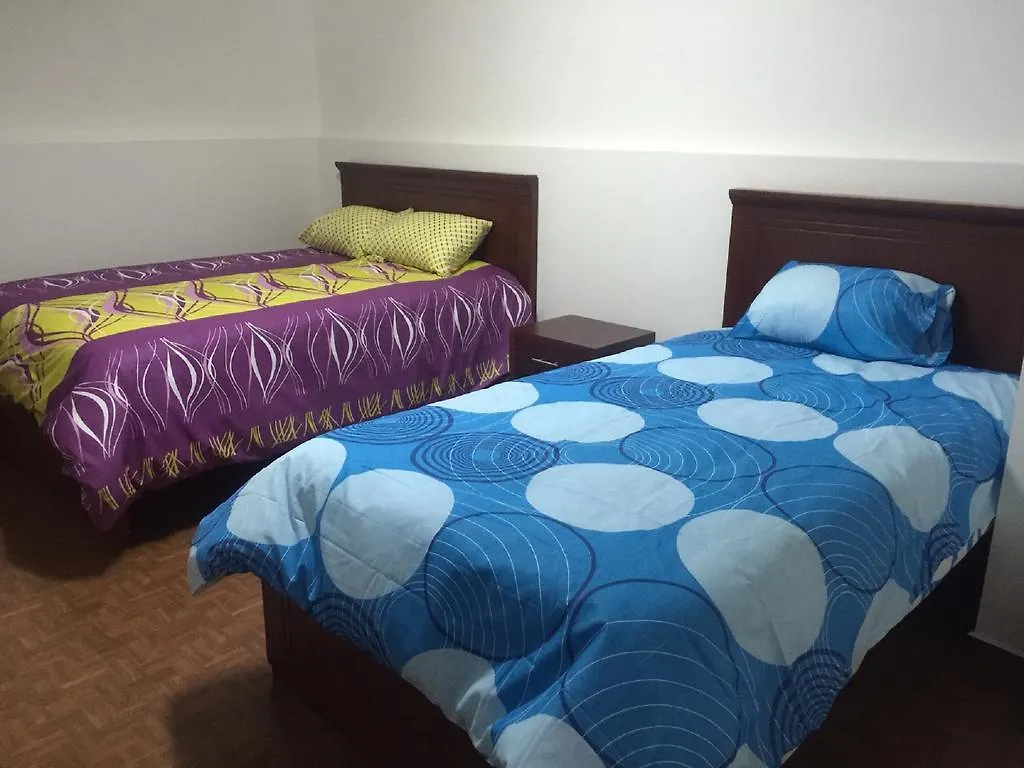 Konukevi Hostal Liz Quito